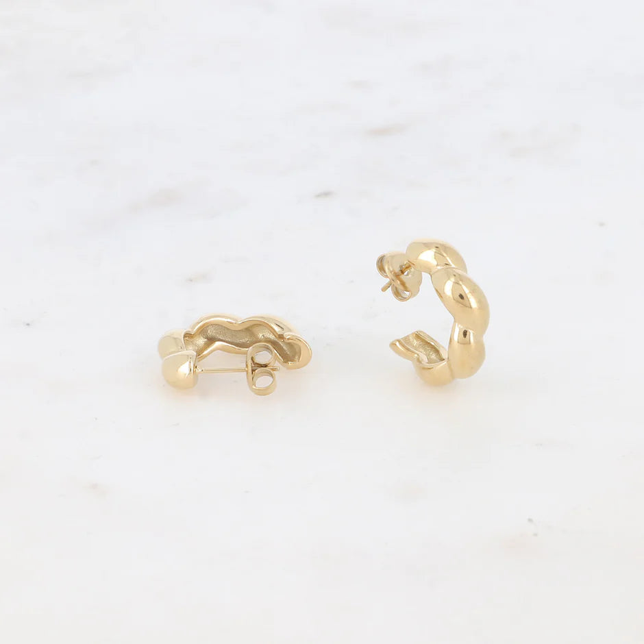 Talia Twist Hoop Earring