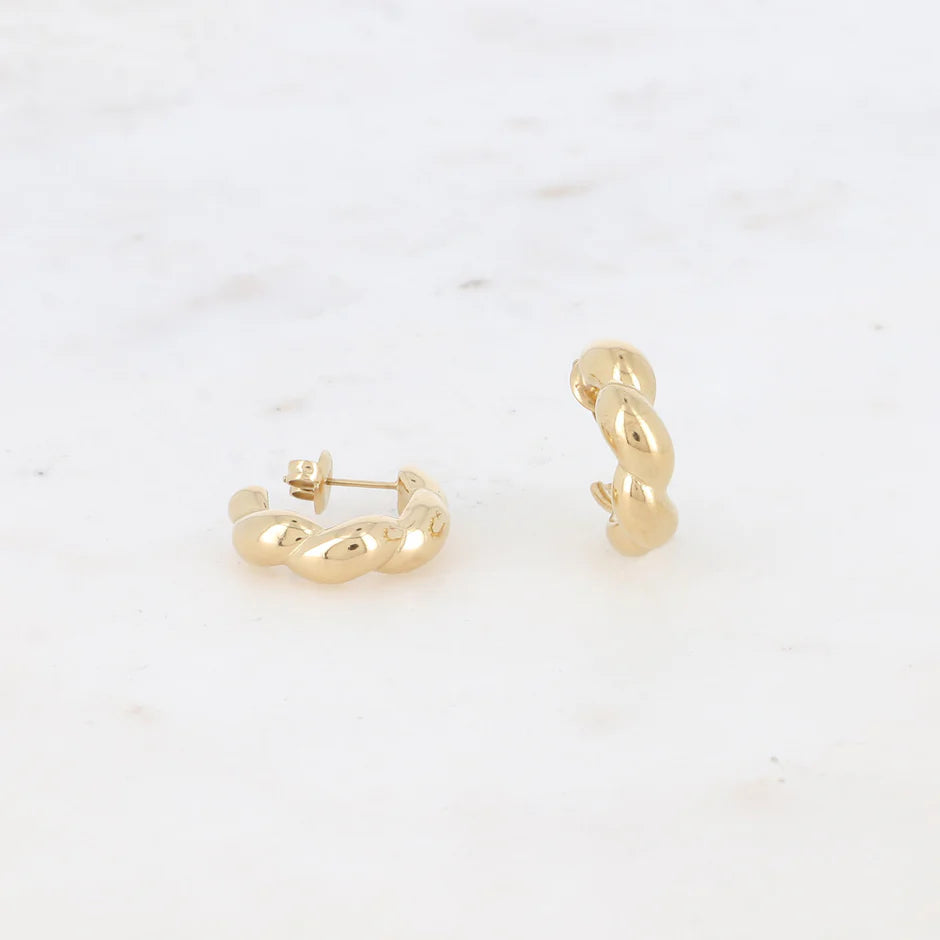 Talia Twist Hoop Earring