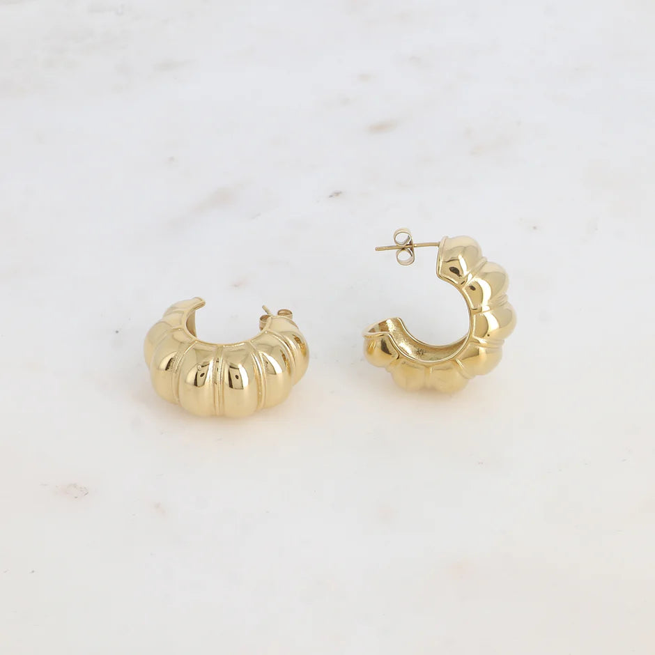 Romy Quilted Hoop Earring