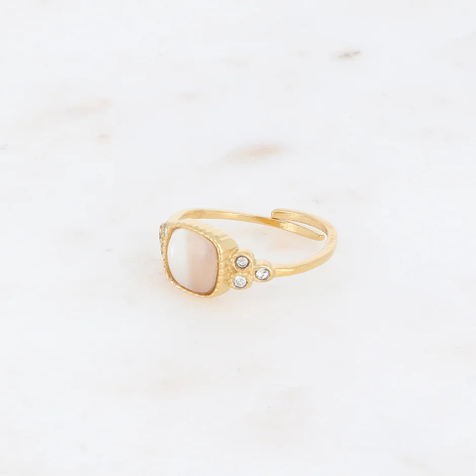 Mother of Pearl Maria Ring
