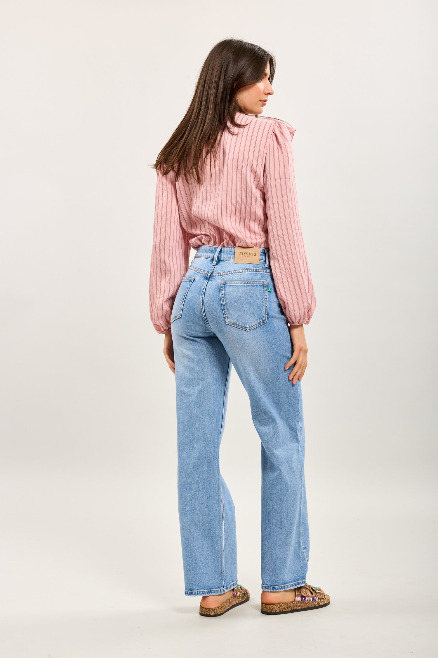 Light Wash Straight Leg Jeans