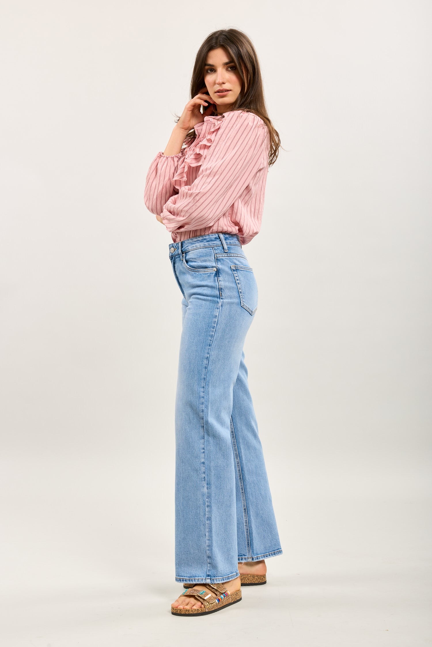 Light Wash Straight Leg Jeans